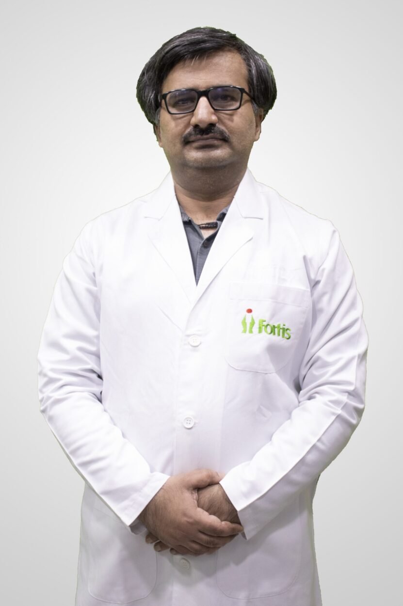 Dr. Aseem Madangopal Khurana oncologist at Fortis Hospital Cancer Care