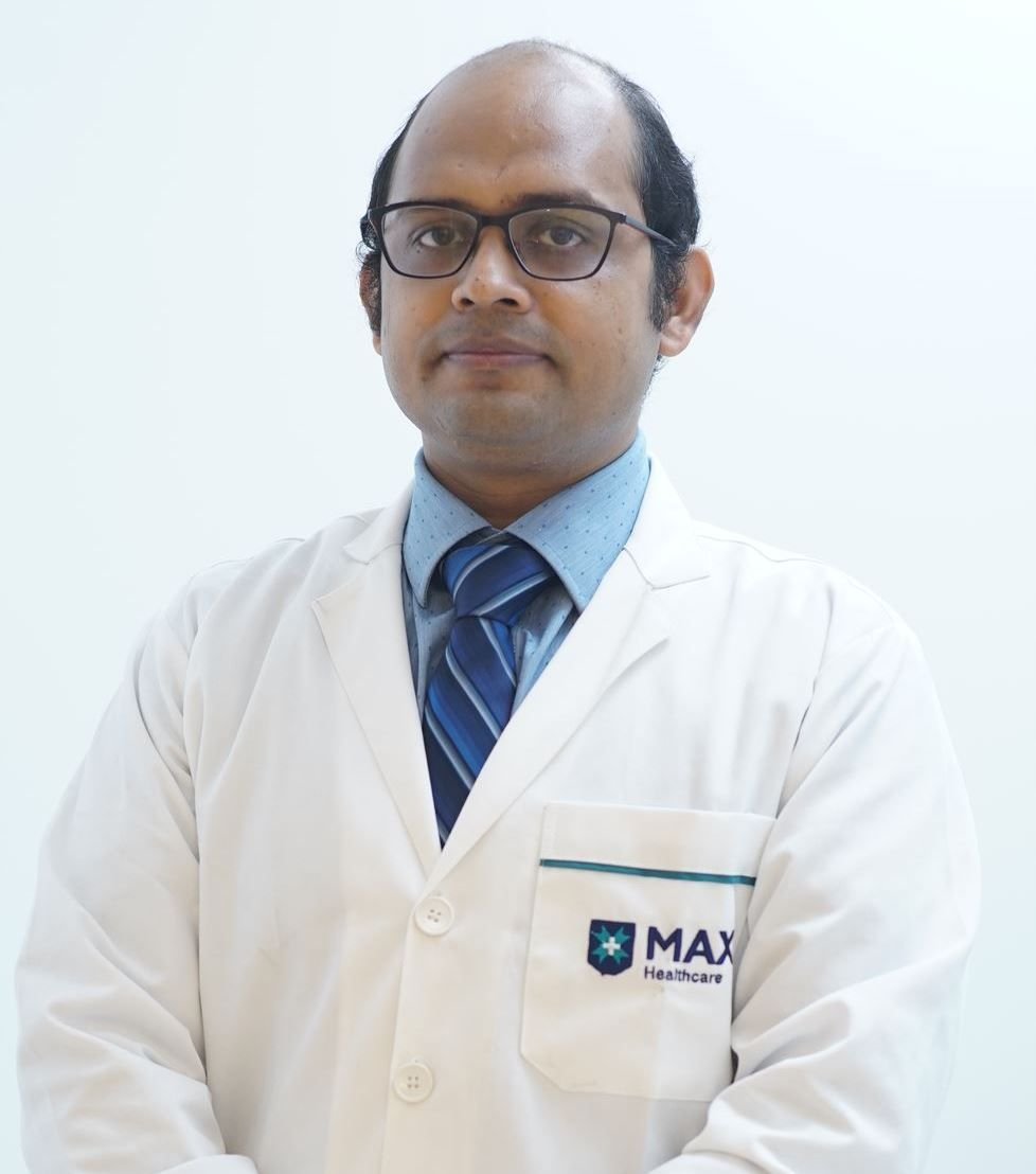 Dr Sanjeev Kumar Oncologist At Max Hospital Cancer Care